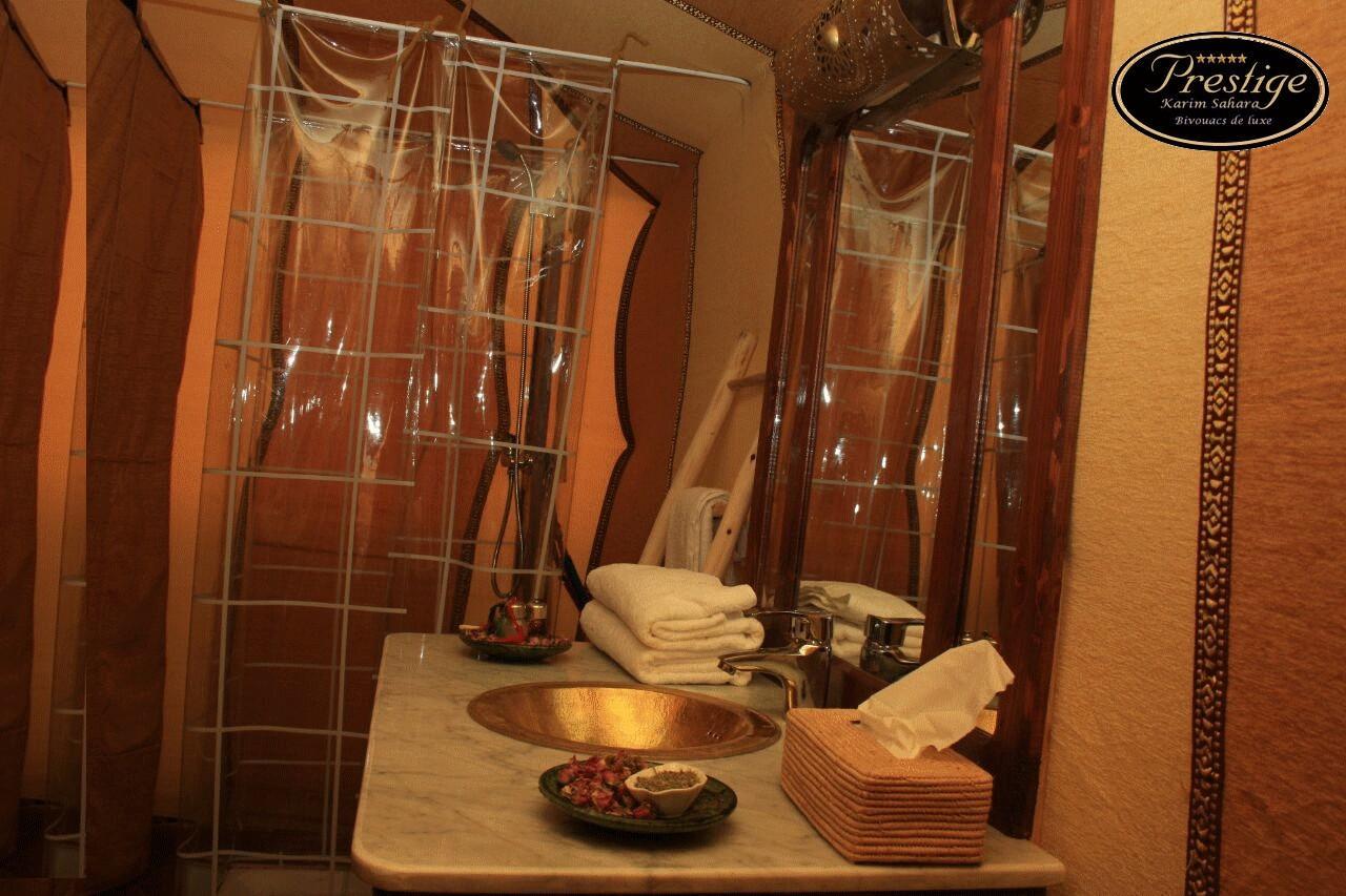 Karim Sahara Prestige Hotel ซากอร่า ภายนอก รูปภาพ