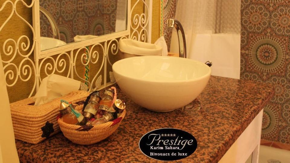 Karim Sahara Prestige Hotel ซากอร่า ภายนอก รูปภาพ
